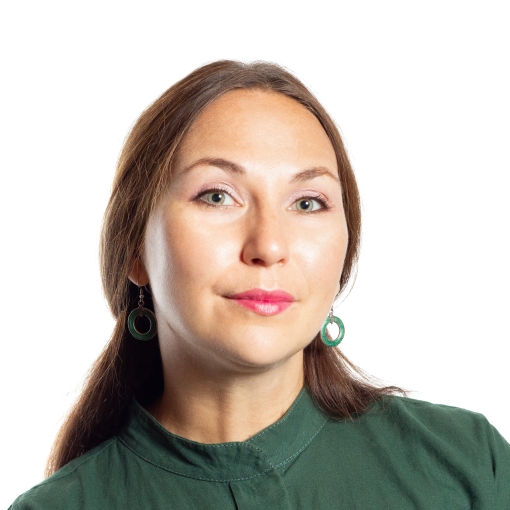 Анна Искратова