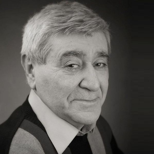 Александр Григорян