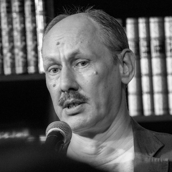 Сергей Плотов