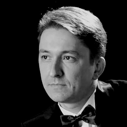 Михаил Бушуев